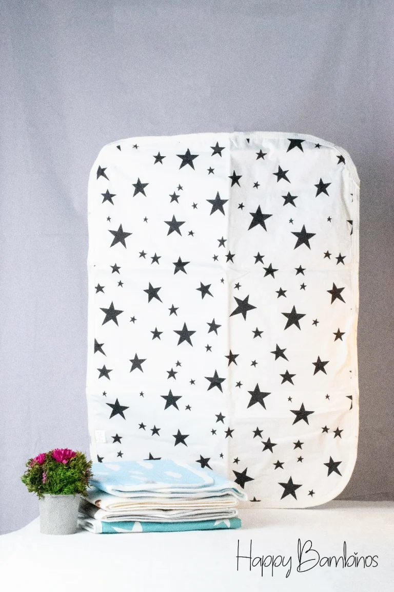 Home 74 Cot Sheet (Black Stars)